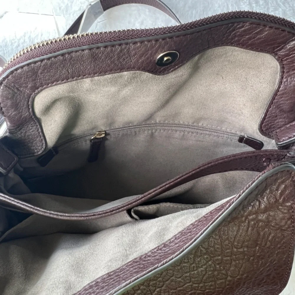 Vince Camuto pre owned